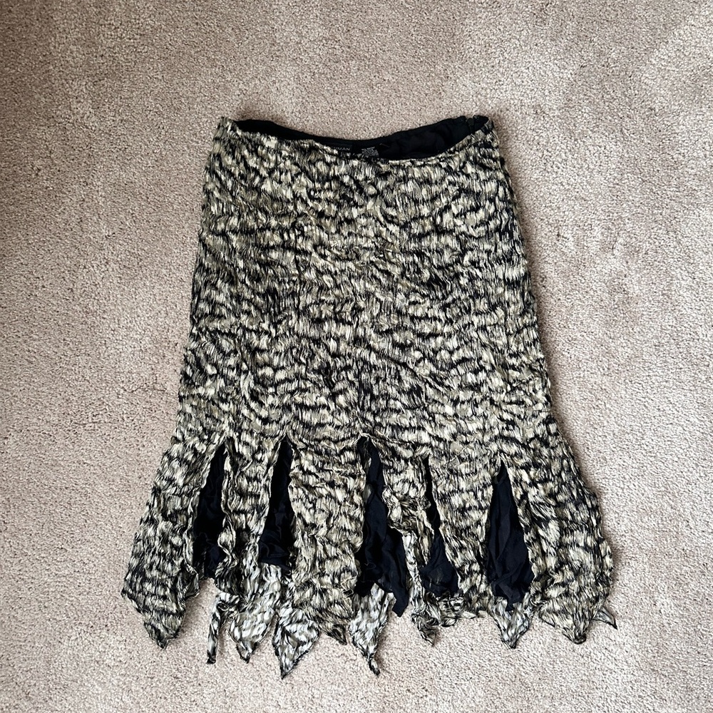 Dana Buchman Black and Cream Asymmetrical Skirt